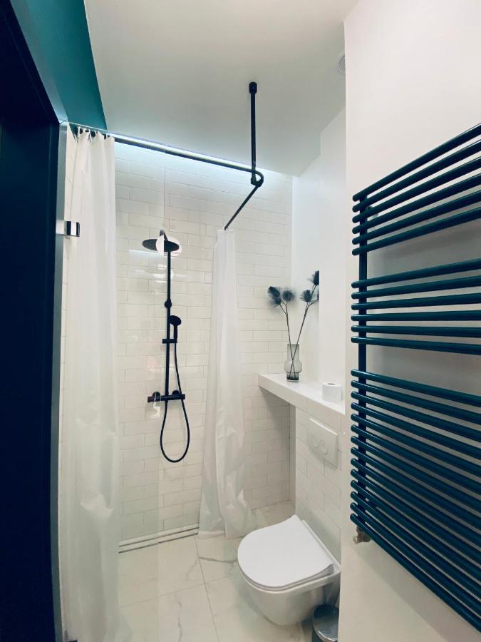 1 Syp, Kawa Vertuo, Kosmetyki Ada, 3 Min Metro Wilenska, By Visitwarsaw Apartments Varsóvia Exterior foto