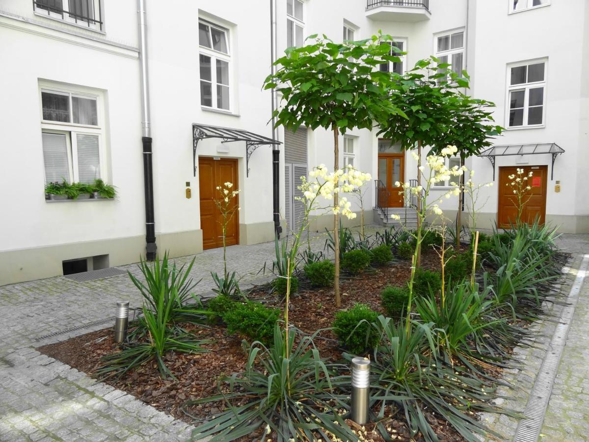 1 Syp, Kawa Vertuo, Kosmetyki Ada, 3 Min Metro Wilenska, By Visitwarsaw Apartments Varsóvia Exterior foto